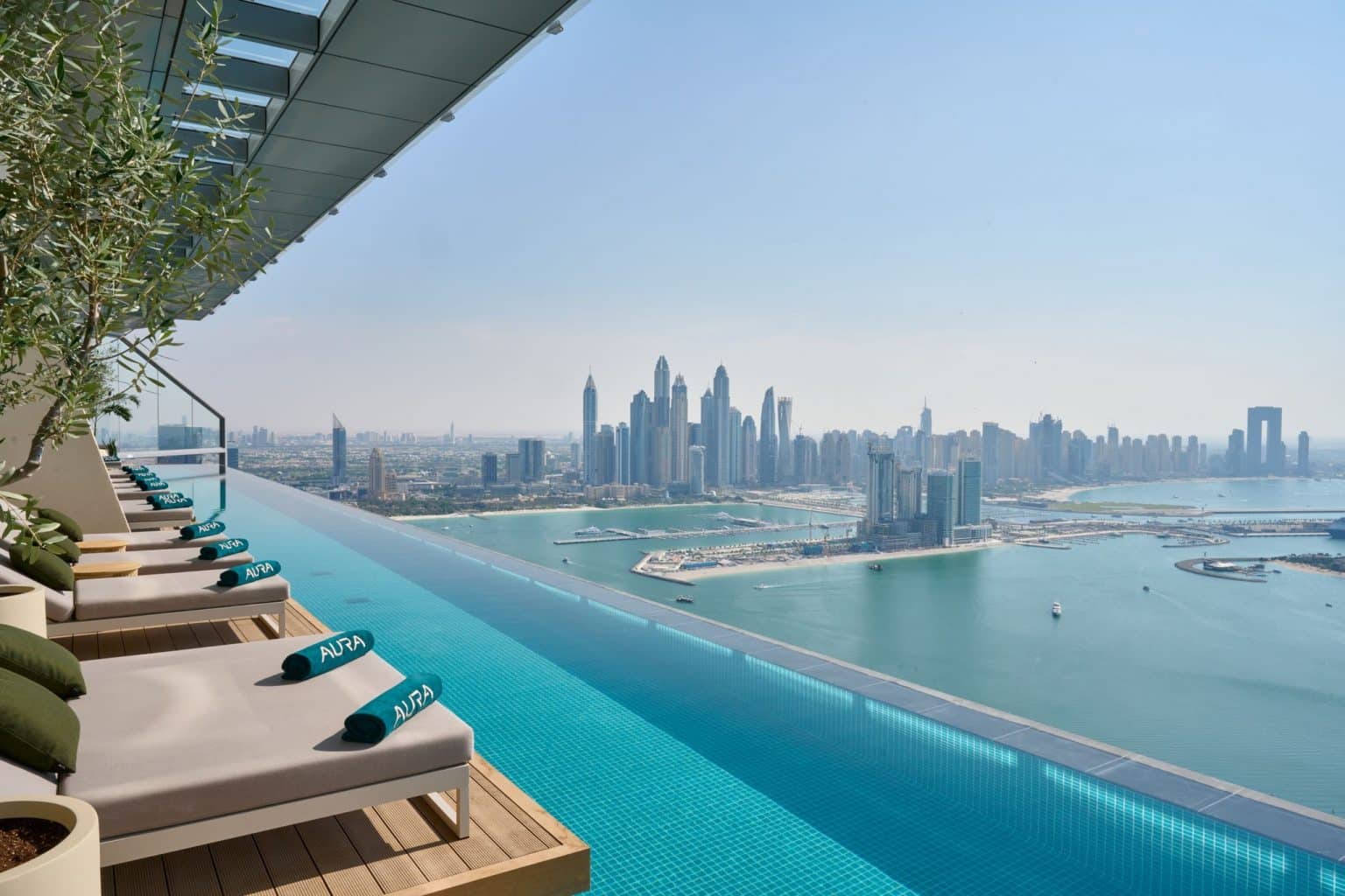 Aura Sky Pool in Dubai– Infinity Pool in Dubai